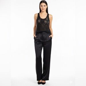 𝅺ARITZIA WILFRED Lace Racer Back Tank w/ Silk Trim Sz XS